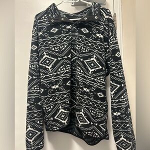 Black & White Geometric Chaps Fleece Pullover